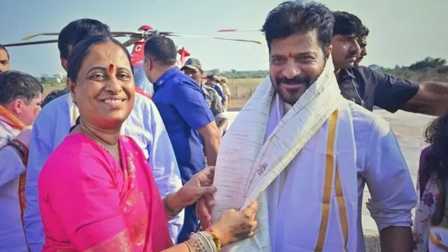 ముఖ్యమంత్రి రేవంత్‌రెడ్డితో సురేఖ