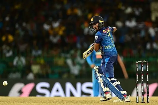 துனித் வெல்லாலகே