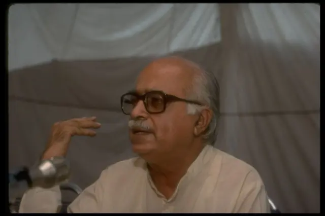 பாஜக வரலாறு, வாஜ்பேயி, அத்வானி