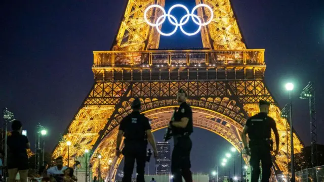 Германиядан эки миңге жакын аскер жана полиция коопсуздук чаралары үчүн келет