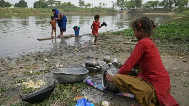 ਗਰੀਬ ਬੱਚੀ