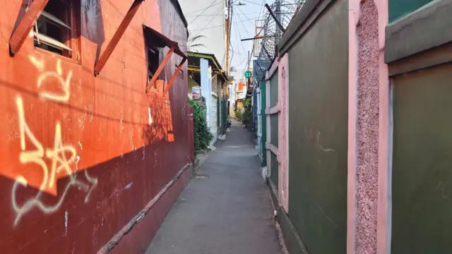 Warga yang tinggal di berdekatan dengan DH mengaku sering melihat DH bermain sampai malam hari.