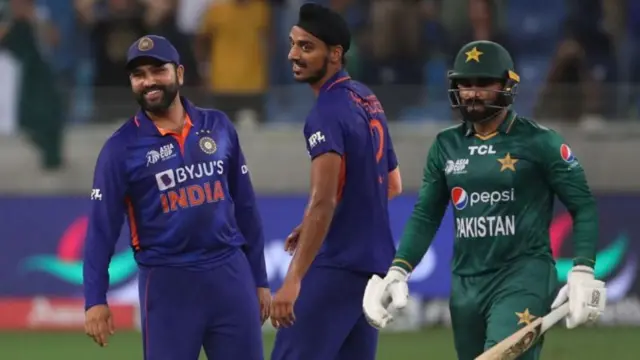 ਭਾਰਤ ਅਤੇ ਪਾਕਿਸਤਾਨ ਦੇ ਖਿਡਾਰੀ