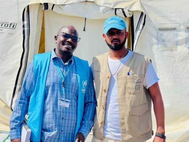 መርከብ ምስ ሰራሕተኛ ሰብኣዊ ረድኤት