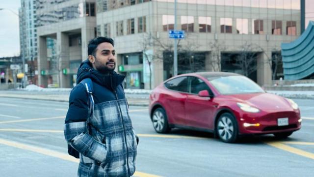 கனடாவில் "மிக மோசமான" சூழலில் இந்திய மாணவர்கள்