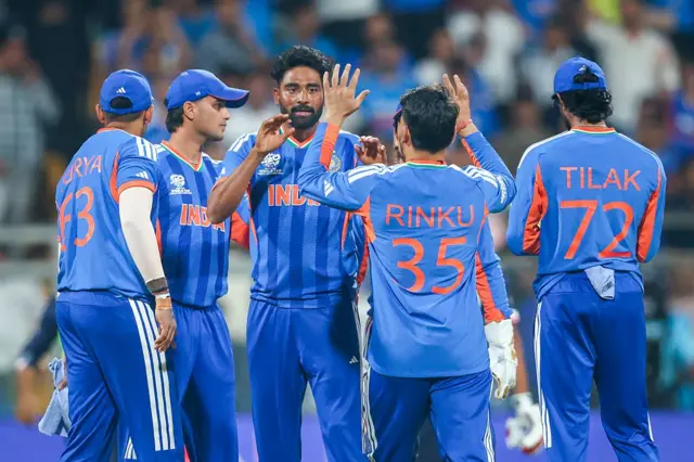 સૂર્યકુમાર યાદવ, બીબીસી ગુજરાતી, ટી20 વર્લ્ડકપ, મોહમ્મદ સિરાજ