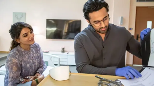 సమంత, ఉన్నిముకుందన్