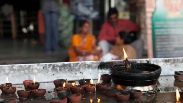 మహిళా పూజారులు