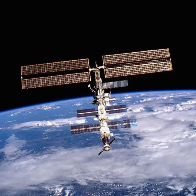 Pertemuan di angkasa ini membuka jalan bagi kerja sama yang lebih besar setelah berakhirnya Perang Dingin, yang mengarah pada pembangunan Stasiun Luar Angkasa Internasional (ISS).