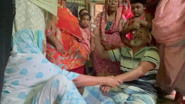 ফয়সালের স্বজন