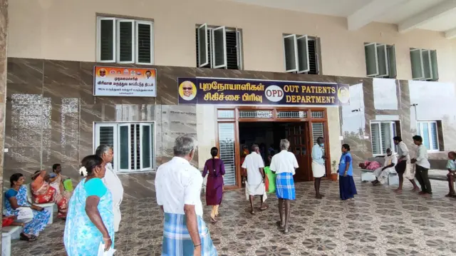 சிறுவன் மூக்கில் சிக்கியிருந்த மூன்று பேட்டரிகள்