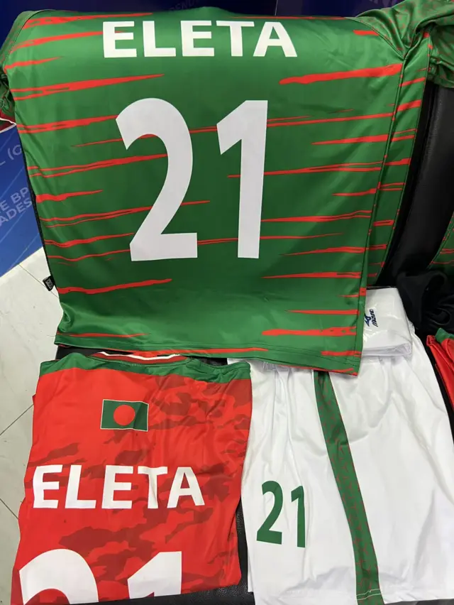 Elena Berkova yangi porno