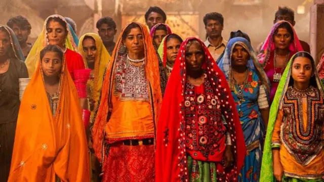 પાકિસ્તાની સંશોધક રાણા મહેબૂબ અખ્તરના કહેવા પ્રમાણે ઉમર અને મારવીની કહાણી લગભગ છસ્સો વર્ષ પુરાણી છે