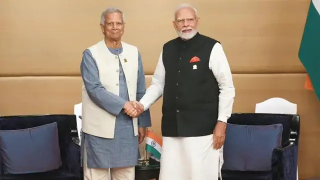 प्रधानमंत्री नरेंद्र मोदी और प्रोफ़ेसर यूनुस