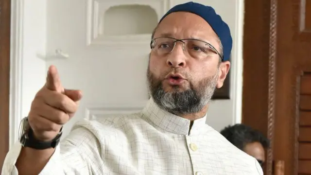 असदुद्दीन ओवैसी 