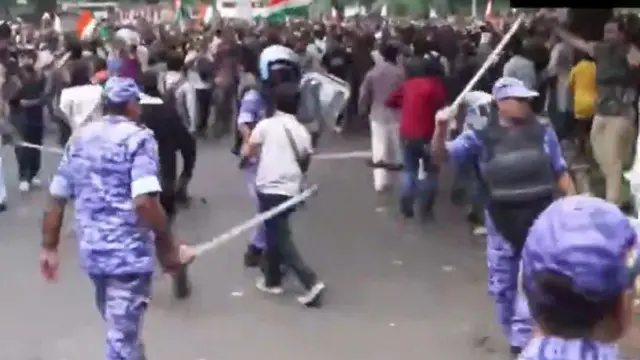 जंतर-मंतरवरील विद्यार्थ्यांवर लाठीचार्ज; संसद परिसरात तणावाचं वातावरण