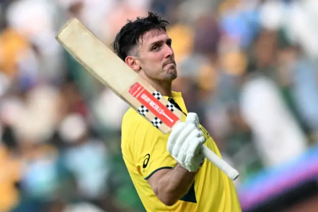 வார்னர், மார்ஷ் அதிரடி சதம்: பாகிஸ்தானை பிழியும் ஆஸ்திரேலியா