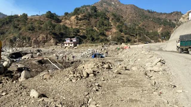 बीपी राजमार्गको क्षतिग्रस्त क्षेत्र