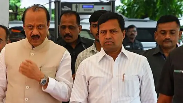 अजित पवार