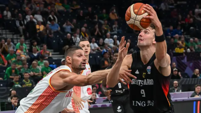 Franc Vagner i Nikola Vučević u duelu