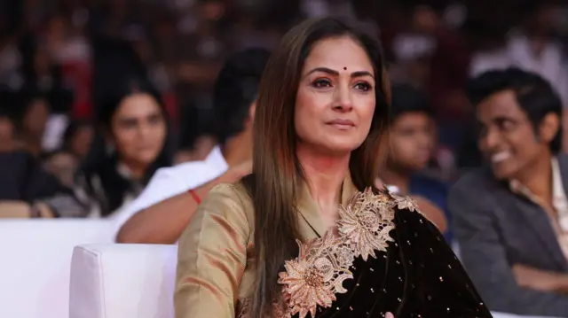 சிம்ரன்