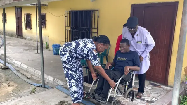 Esinkuma Allagoa and im parents