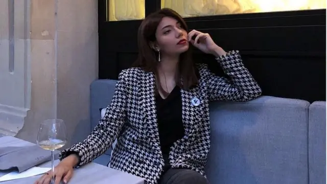 Qazayağı (houndstooth) görüntülü pencək