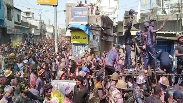 लाट साब का जुलूस