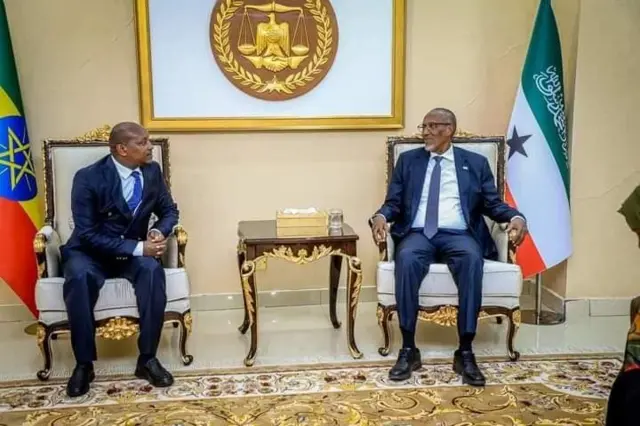 Pirezidantiin Somaaliilaand xalaa ambaasaaddara Itoophiyaa muudaman yeroo fuudhaniif