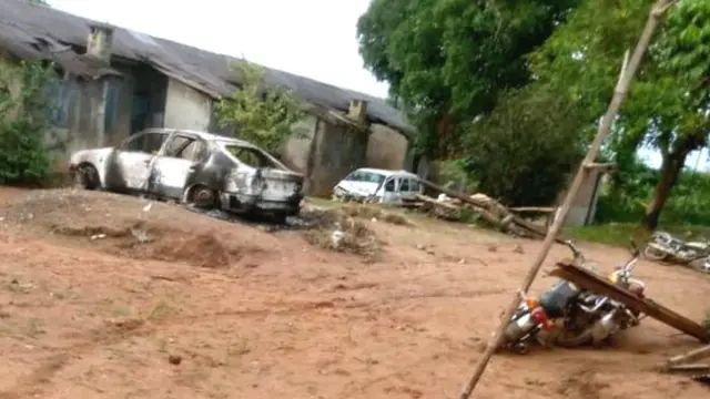 Ogige ndị uweojii na Bende