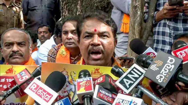 కర్ణాటక అసెంబ్లీ, రాజకీయాలు