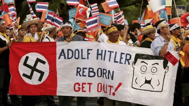 ประท้วงเรียกร้องทักษิณ ชินวัตร ลาออกจากการเป็นนายกรัฐมนตรีในปี 2549