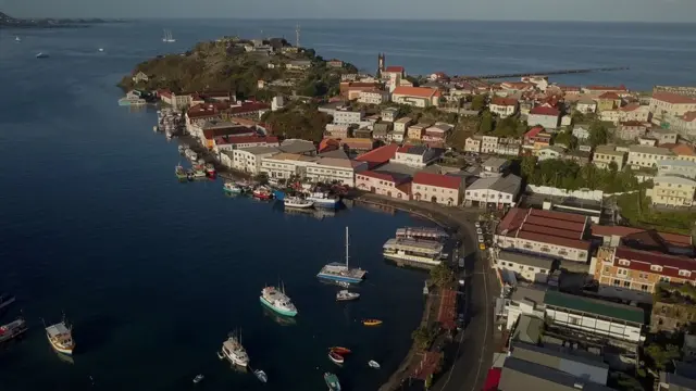 Carenage era a região da capital de Granada, Saint George's, onde atracavam os navios trazendo pessoas escravizadas do oeste africano