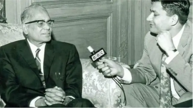 बीबीसी स्टुडिओमध्ये जयप्रकाश नारायण