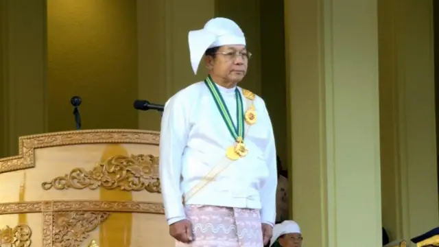 အဲဒီပြည်နယ်နဲ့ တိုင်းတွေရဲ့ ကိုယ်ပိုင်ဖွဲ့စည်းပုံဆိုတဲ့အချက်ကို စစ်အာဏာသိမ်းခေါင်းဆောင် ဗိုလ်ချုပ်မှူးကြီးက အာဏာသိမ်းပြီး ၂နှစ်အကြာမှာ အခုလို ထပ်မံထုတ်ပြောလာ