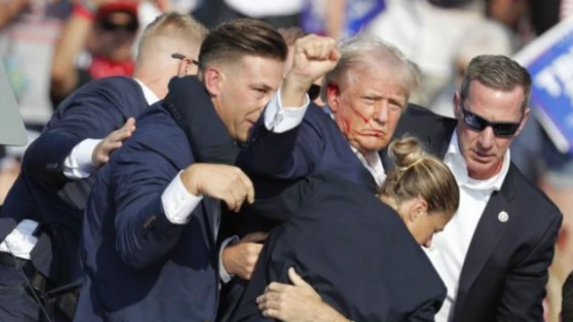 டிரம்ப் மீது துப்பாக்கிச்சூடு