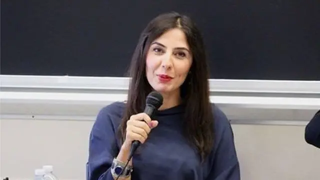 شیدا محمدی در دانشگاه جنوب کالیفرنیا شاعر میهمان است