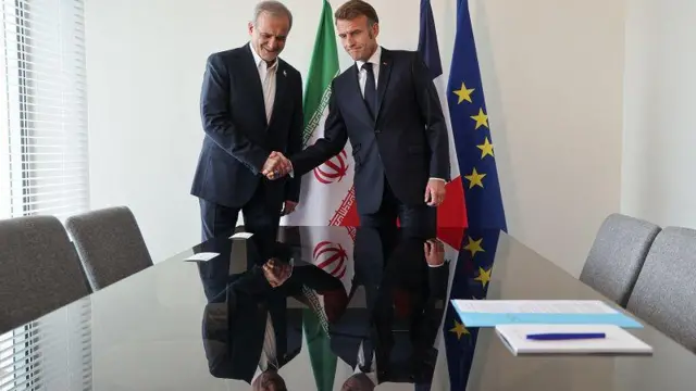 مکرون و پزشکیان در حاشیه مجمع عمومی سازمان ملل