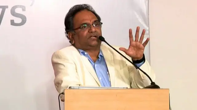 మాడభూషి శ్రీధరాచార్యులు