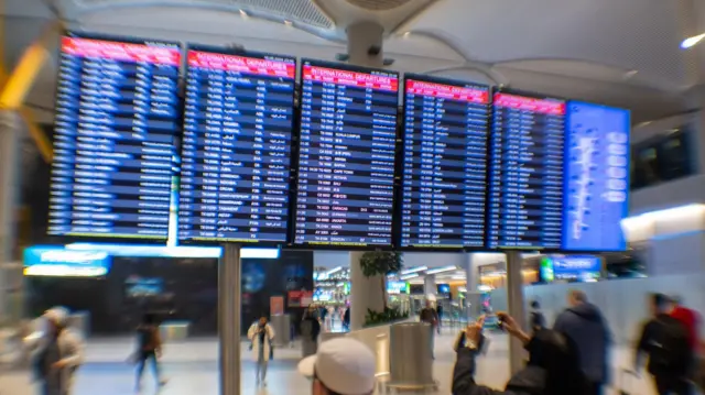 க்ரவுட்ஸ்ட்ரைக் ஐ.டி. செயலிழப்பு