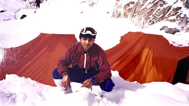 कैप्टन हनीफ़ुद्दीन 