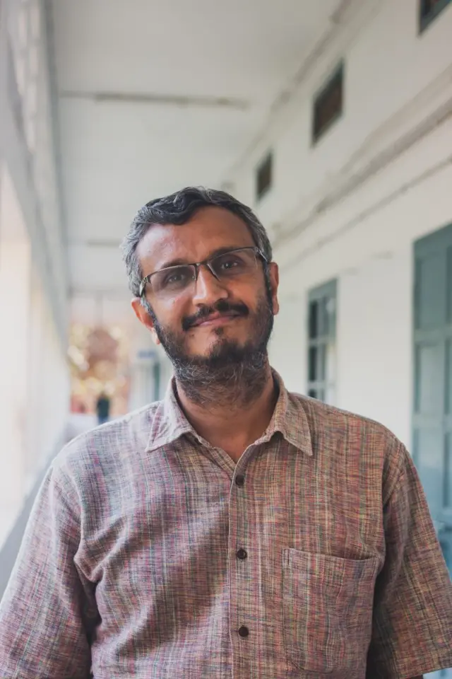 சுரேஷ் பாபு, பொருளாதார பேராசிரியர், சென்னை ஐஐடி