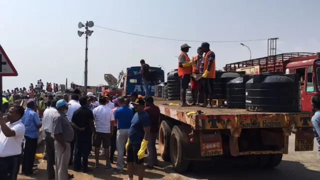 எண்ணெய் கசிவு சுத்திகரிப்பு