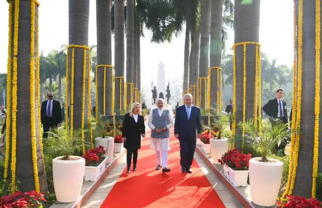 तीन मूर्ति चौक पर मोदी और नेतन्याहू