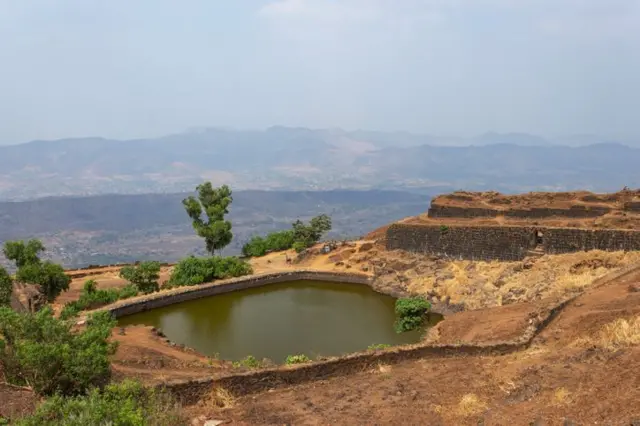 రాజ్‌గఢ్ కోట