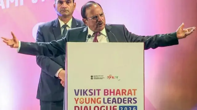 मनोबल टिकवण्यासाठी नेतृत्व असणं खूप महत्त्वाचं आहे, असं अजित डोभाल म्हणाले.