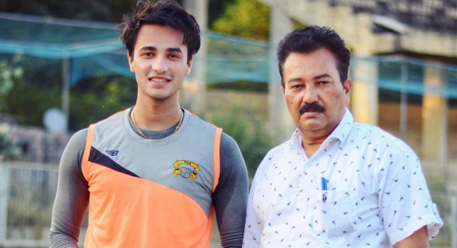 ਅਭਿਸ਼ੇਕ ਸ਼ਰਮਾ ਅਤੇ ਉਨ੍ਹਾਂ ਦੇ ਪਿਤਾ ਰਾਜ ਕੁਮਾਰ ਸ਼ਰਮਾ