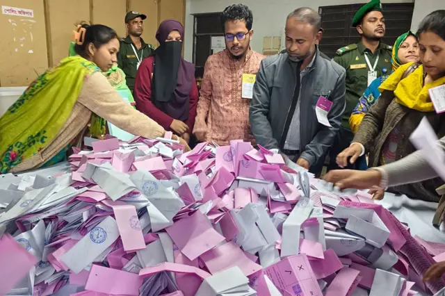 গত ১২ই ফেব্রুয়ারির নির্বাচনে ভোট শেষে তা গণনা করা হচ্ছে