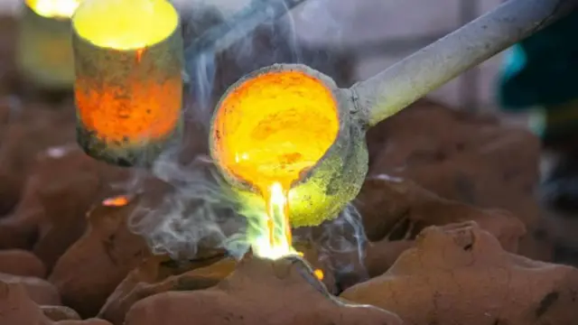 अनेक उत्पादनांमध्ये शिसं वापरलं जातं 