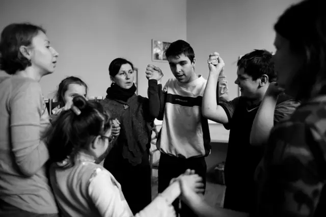 илья в центре турмалин